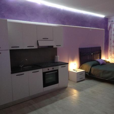 Alloggio Viola Nel Cuore Di Soriano Soriano nel Cimino Ngoại thất bức ảnh