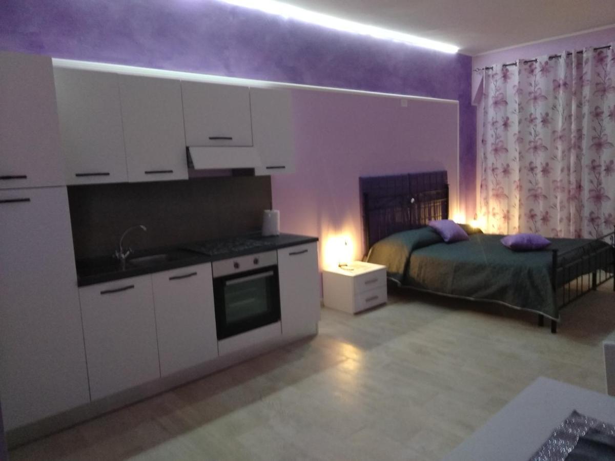Alloggio Viola Nel Cuore Di Soriano Soriano nel Cimino Ngoại thất bức ảnh